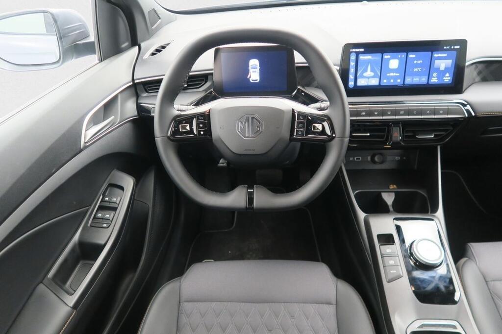 MG MG3 HEV LUXURY 15