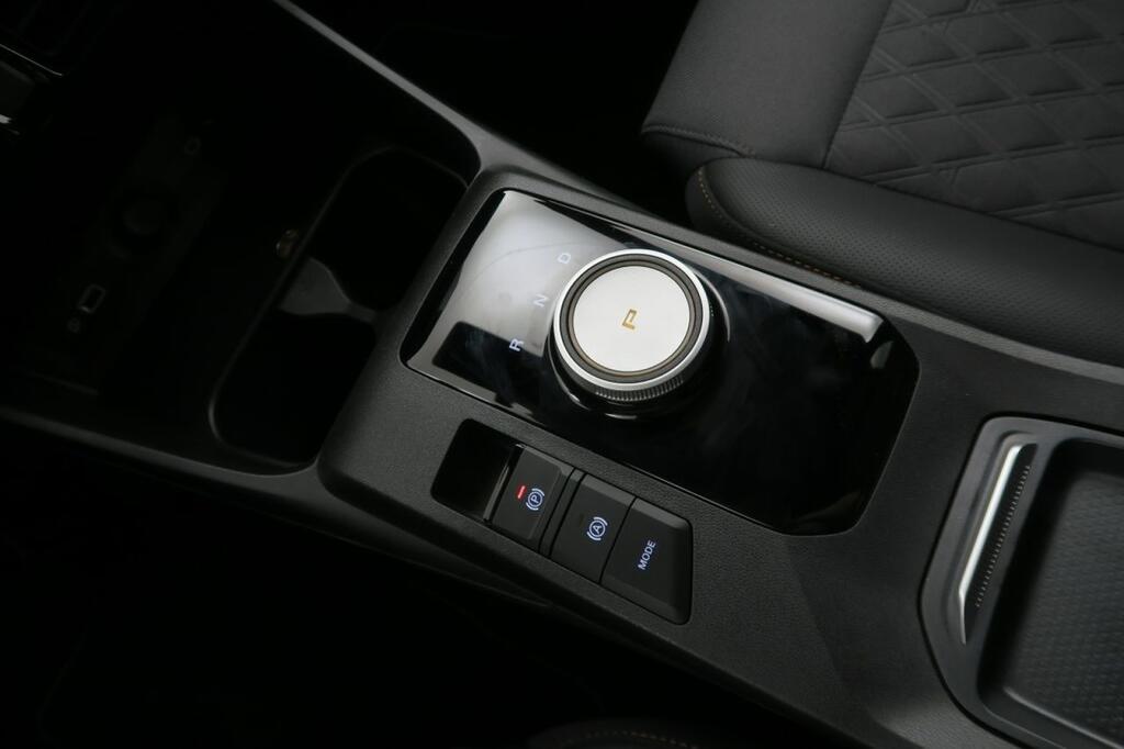 MG MG3 HEV LUXURY 14