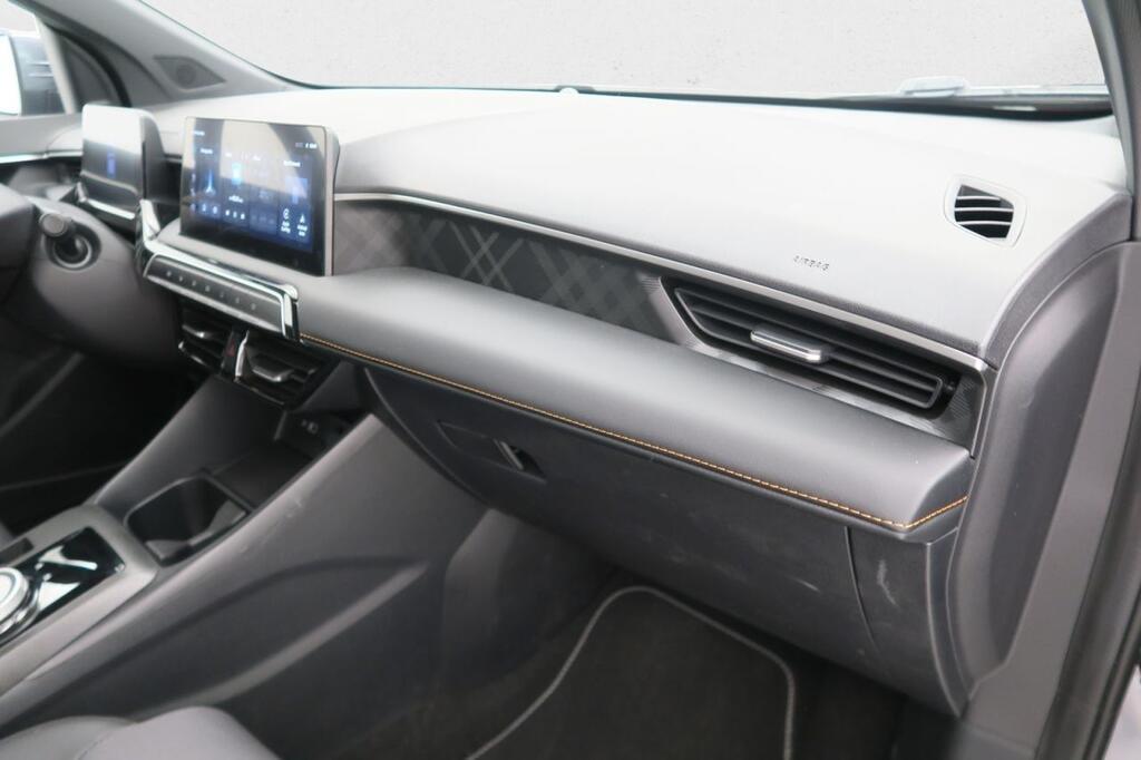 MG MG3 HEV LUXURY 16