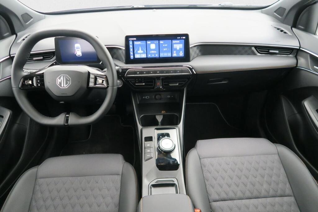 MG MG3 HEV LUXURY 8