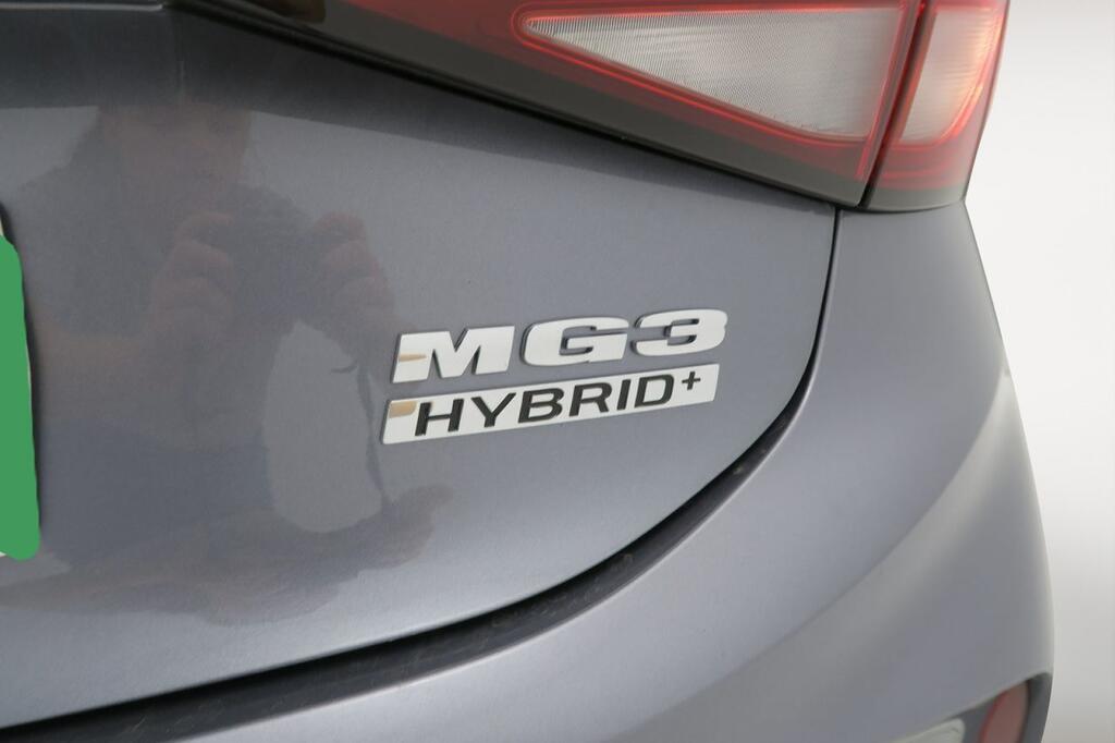 MG MG3 HEV LUXURY 20