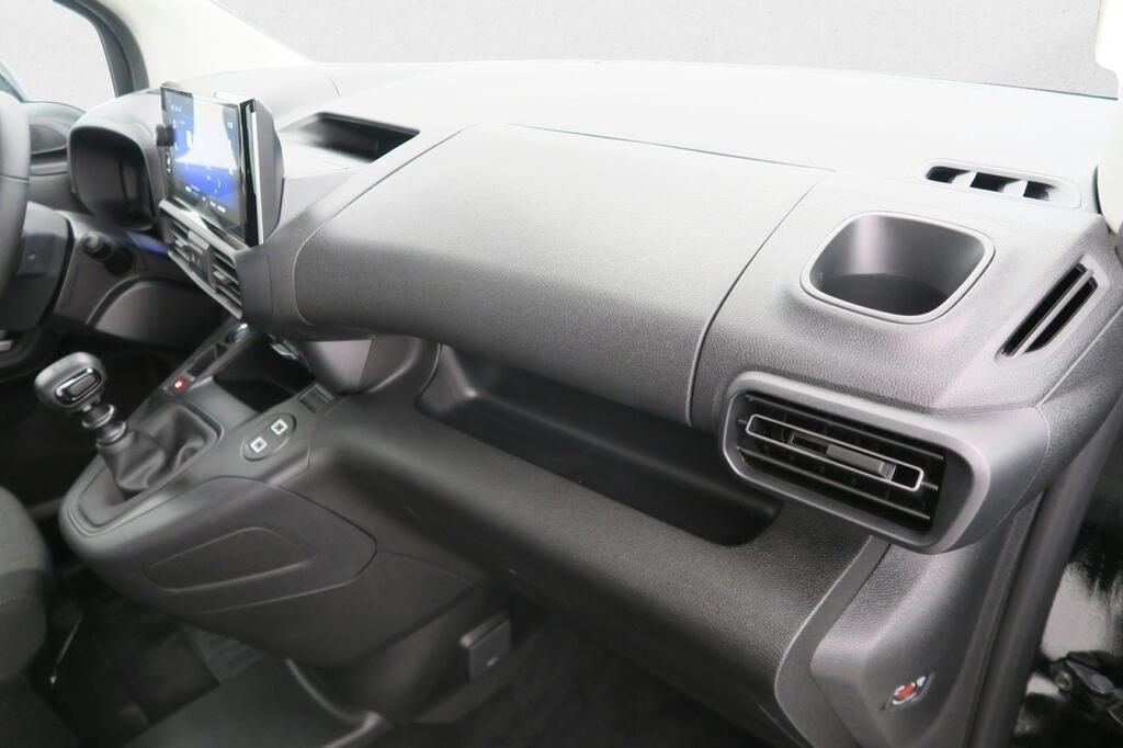 Opel Combo Cargo 1.5 TD 100 SWB 4P (KMO) 14