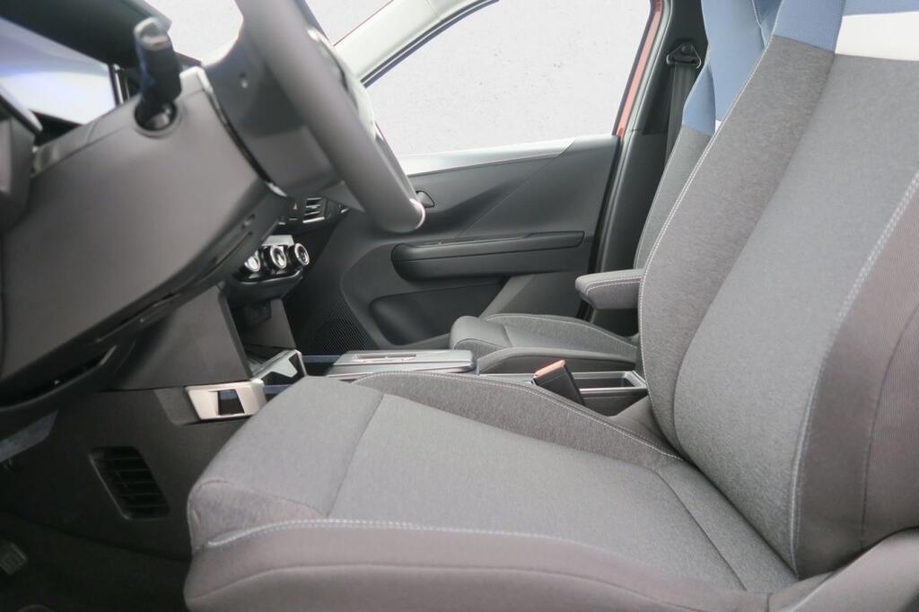 Opel Frontera EDITION 1.2T XHT HYBRID EDCT6 S&S 145CV 5P 17