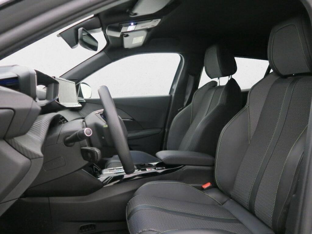 Peugeot 2008 GT ELECTRICO BEV 156CV (115KW) AUTO 5P 17