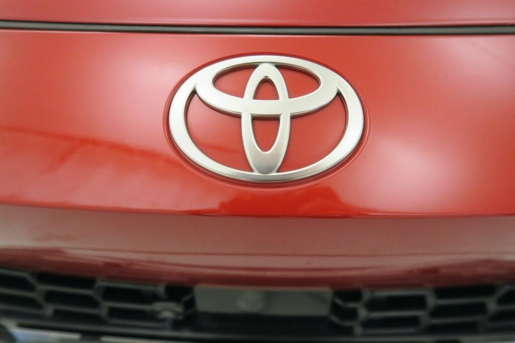 Toyota C-HR SUV 2.0 PHEV GR SPORT EDITION CVT 223 5P 22