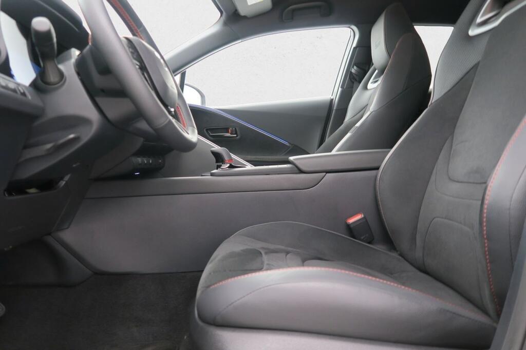 Toyota C-HR SUV 2.0 PHEV GR SPORT EDITION CVT 223 5P 18