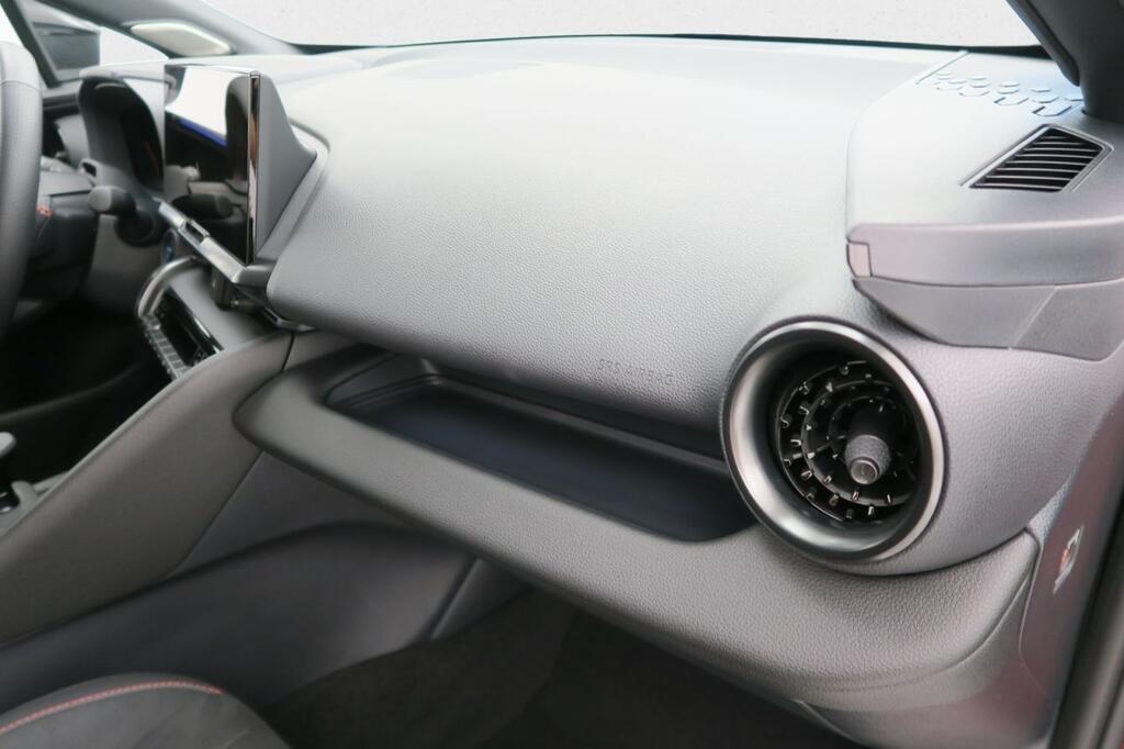 Toyota C-HR SUV 2.0 PHEV GR SPORT EDITION CVT 223 5P 16