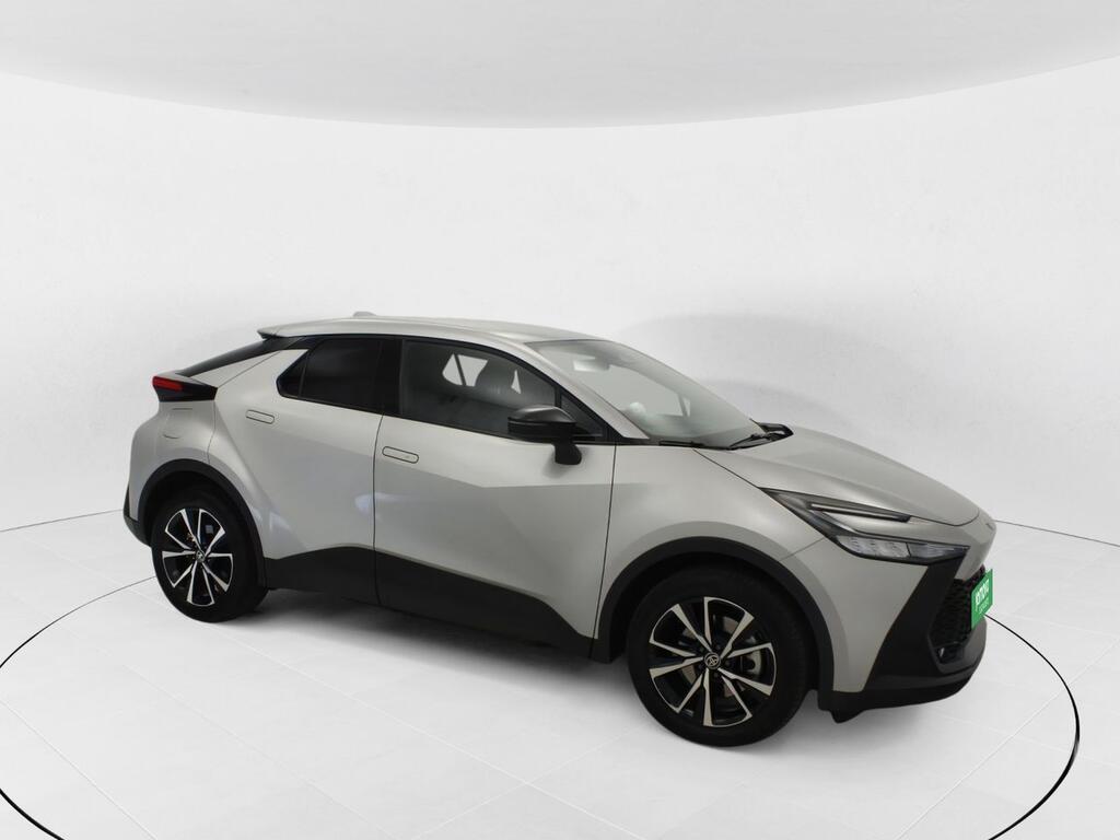 Toyota C-HR Toyota C-HR 220PH e-CVT 5P Advance 6