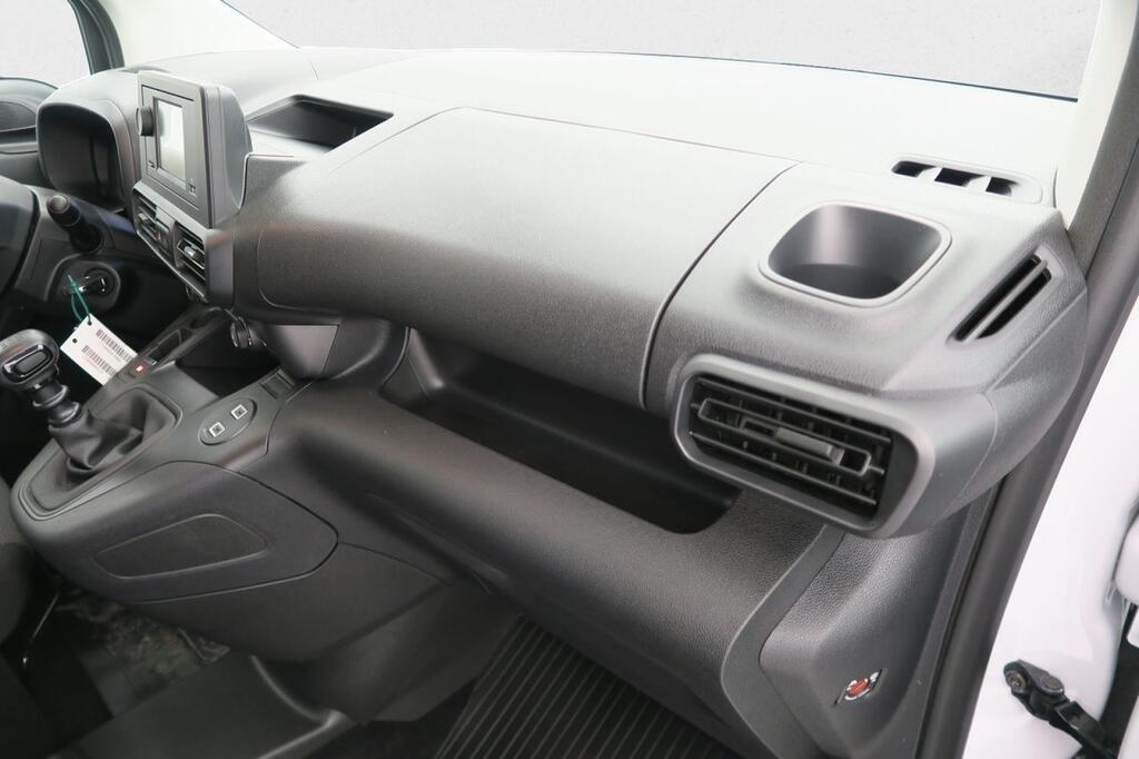 Toyota Proace City 1.5D 75kW 6MT Van L1 GX 14