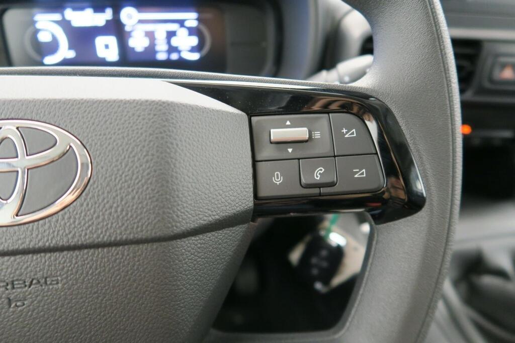 Toyota Proace City 1.5D 75kW 6MT Van L1 GX 13