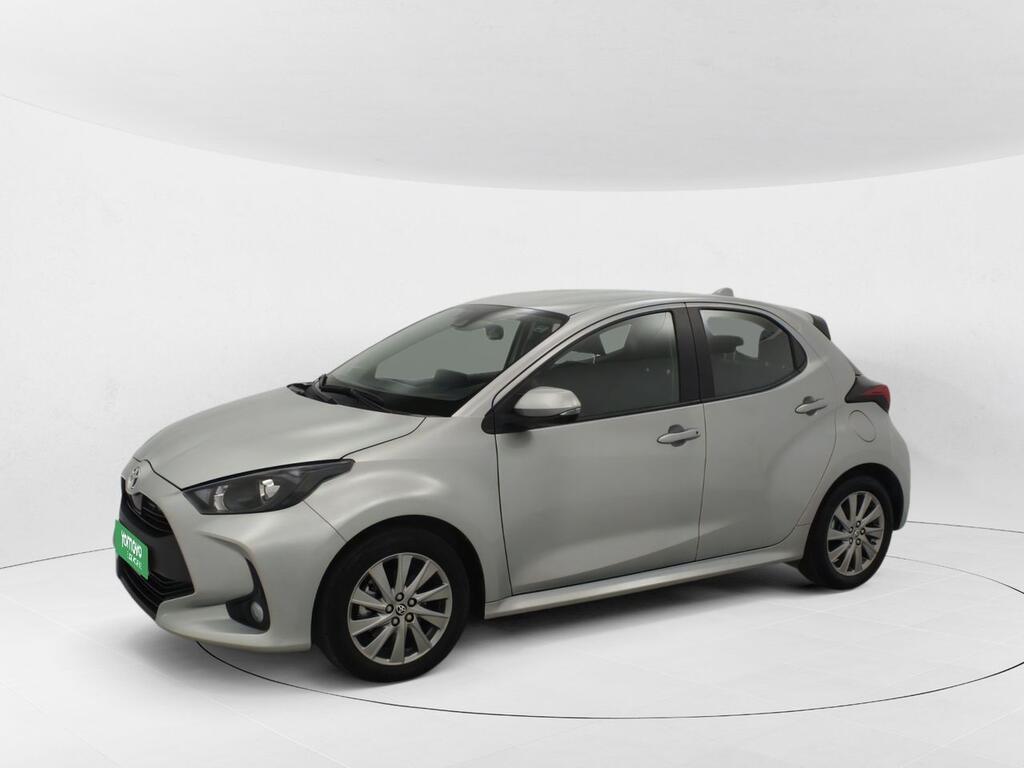 Toyota Yaris Berlina 1.5 VVT-I HEV ACTIVE PLUS 116 5P 4