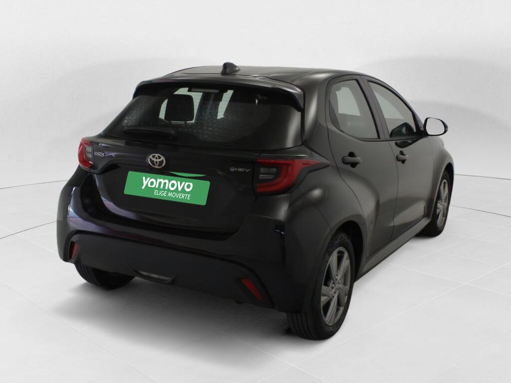 Toyota Yaris Berlina 1.5 VVT-I HEV ACTIVE PLUS 116 5P 3