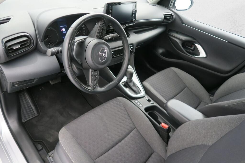 Toyota Yaris Berlina 1.5 VVT-I HEV ACTIVE TECH 116 5P 7