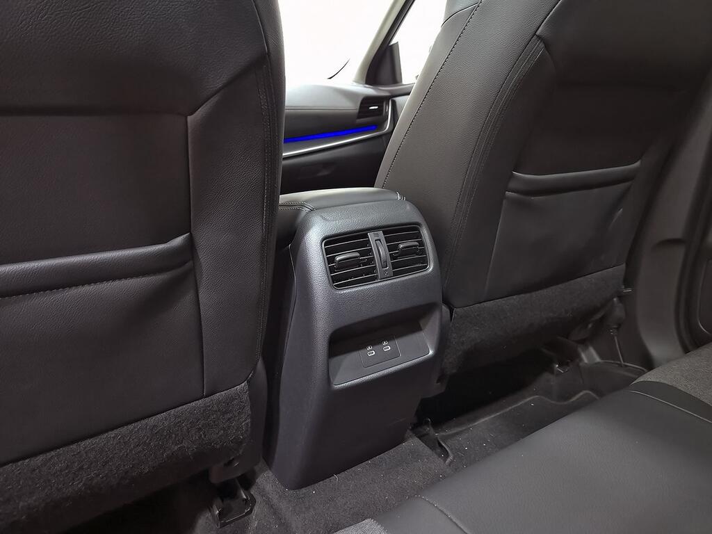 Nissan Qashqai DIG-T 116kW CVT N-Connecta 31