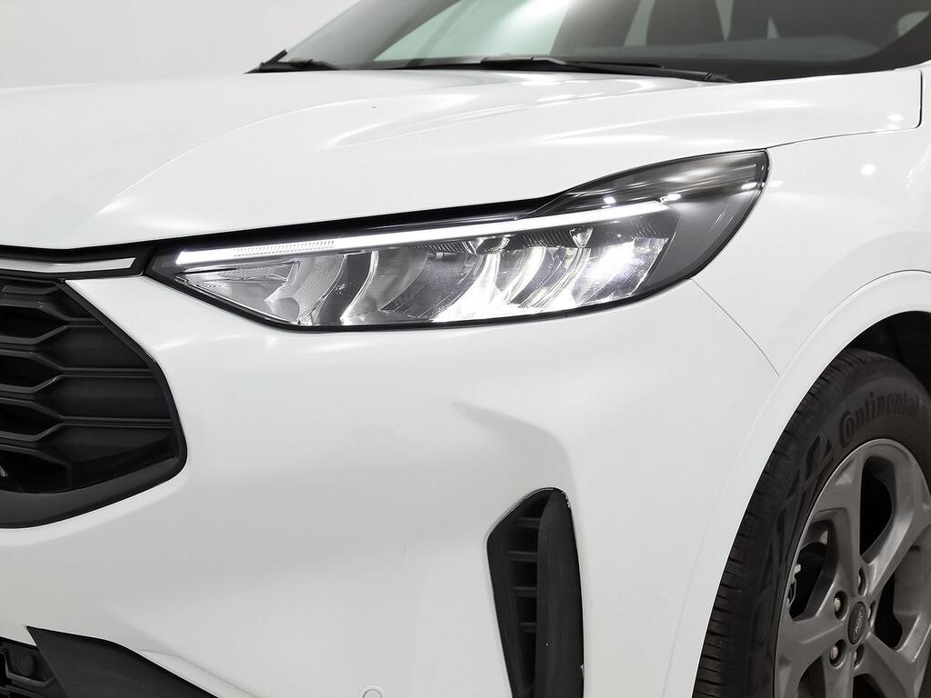 Ford Kuga ST-Line 1.5T EcoBoost 110kW (150CV) 37