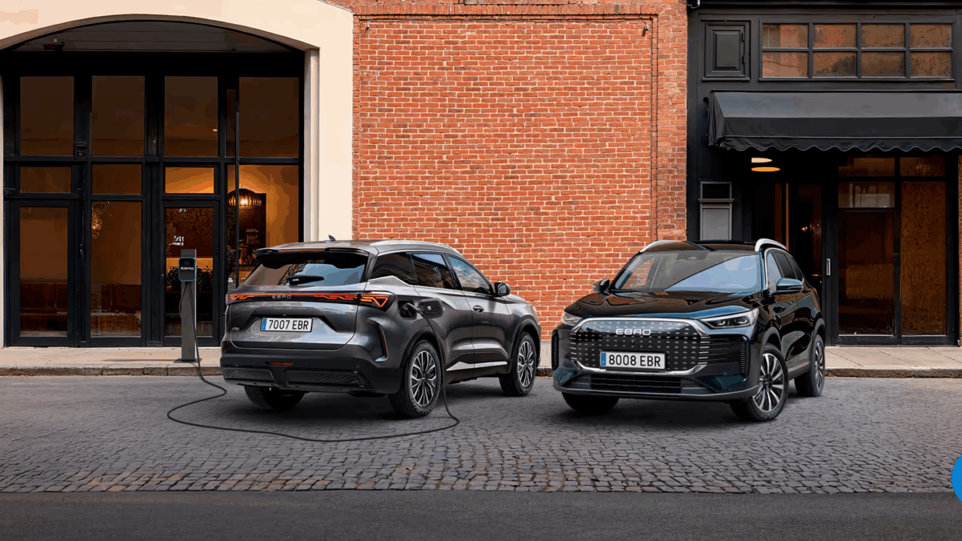 Coches Ebroo en Yomovo