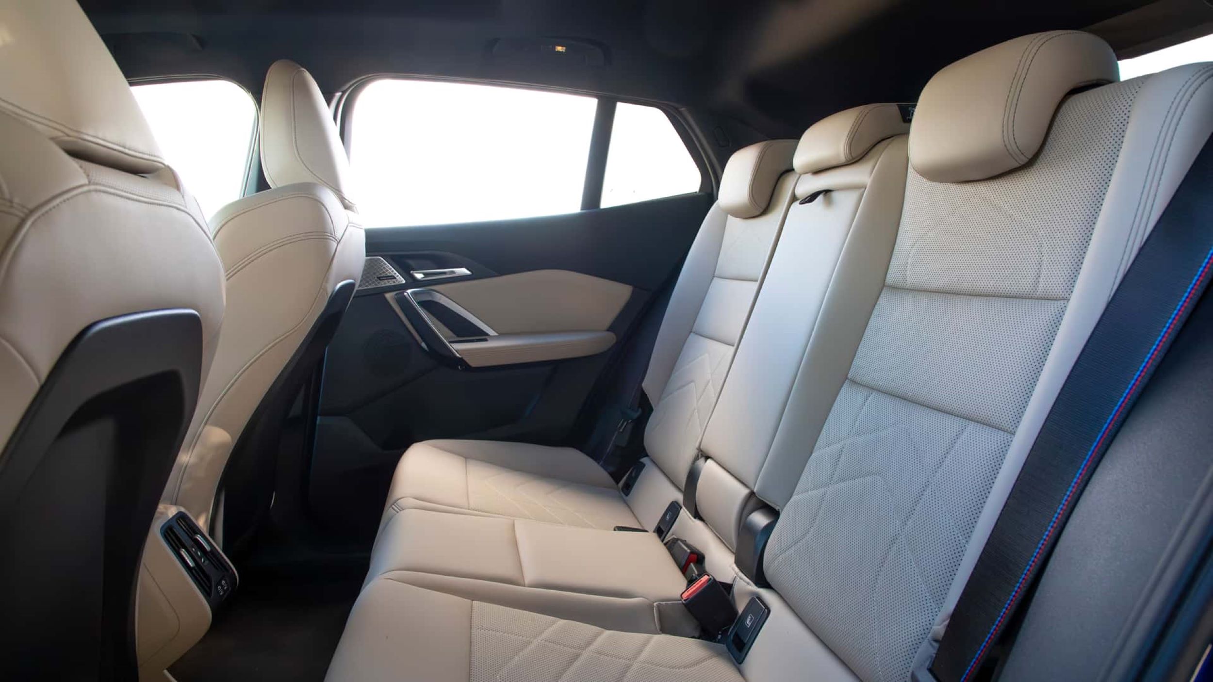BMW iX2 interior