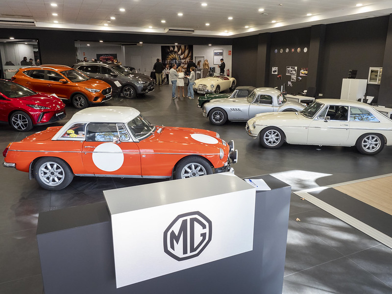 MG SARMOVIL - SABADELL